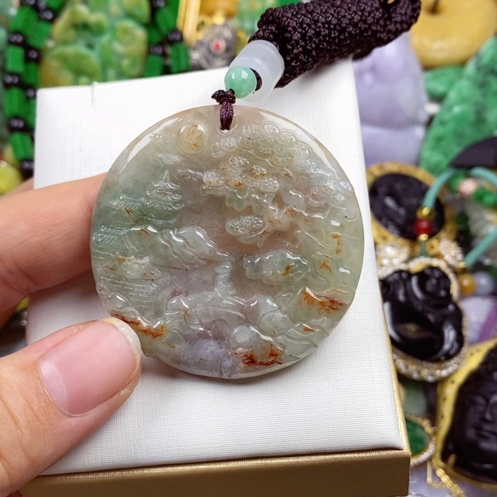翡翠未镶嵌吊坠(赠链)
