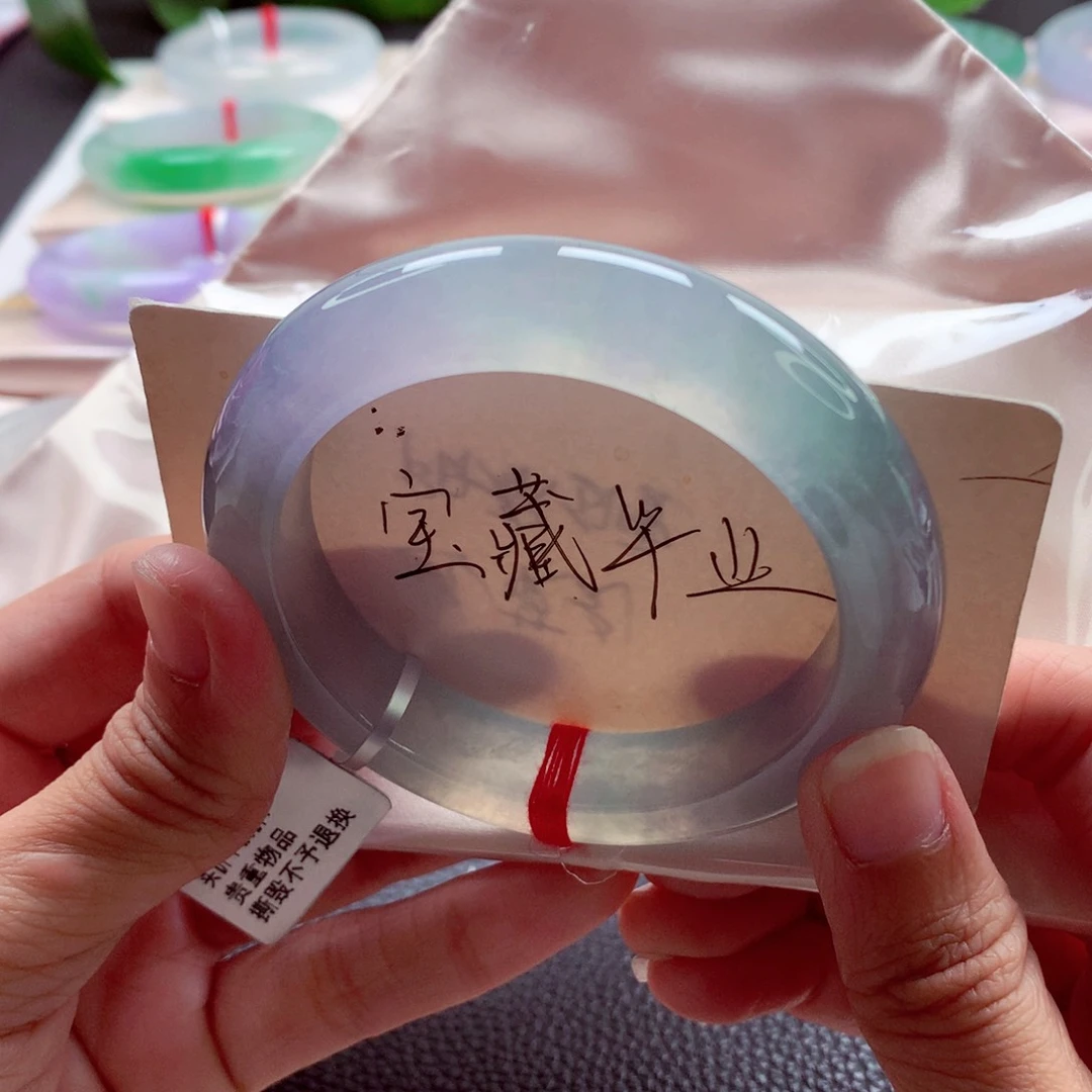 翡翠手镯未镶嵌西**哈定金A