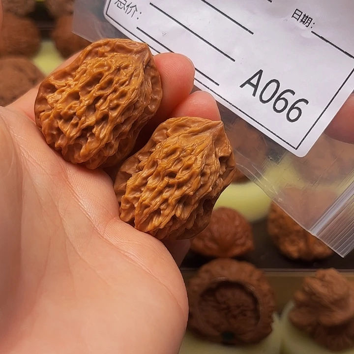 文玩核桃把件o w x y wo