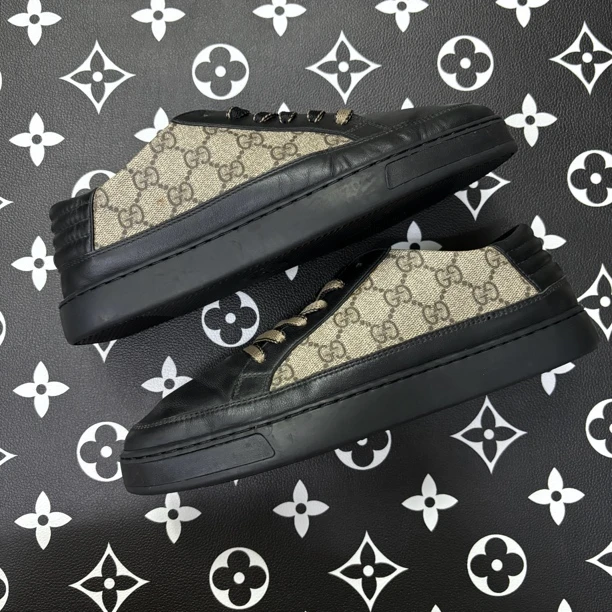 95新 GUCCI/古驰 41欧码棕老花休闲板鞋/百搭/时尚