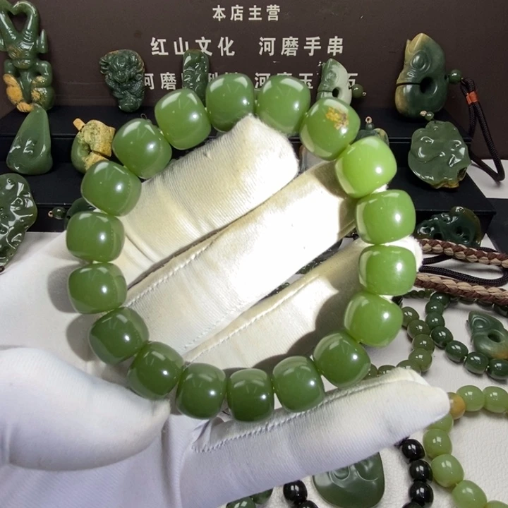 手链未镶嵌岫岩河磨玉（透闪石质玉）