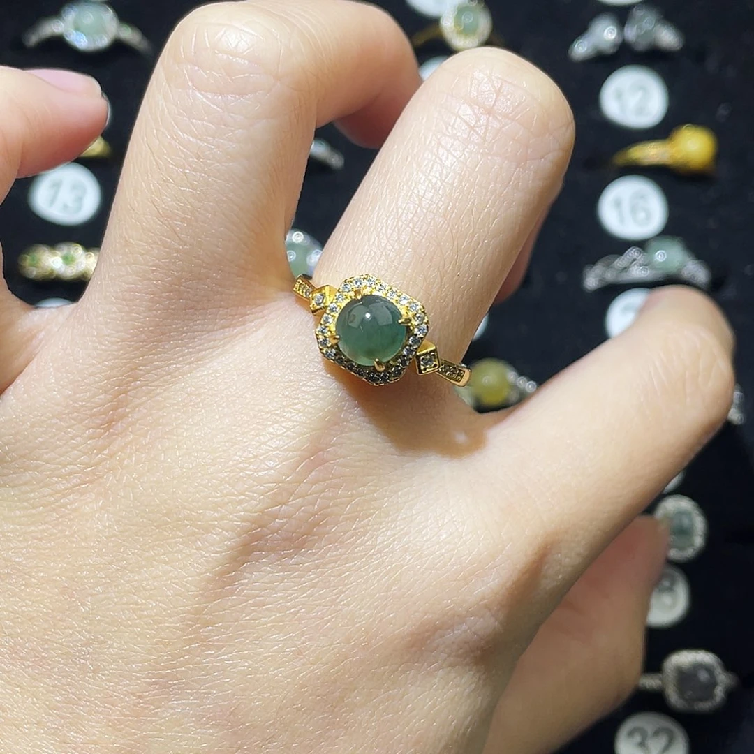 翡翠未镶嵌戒指戒指