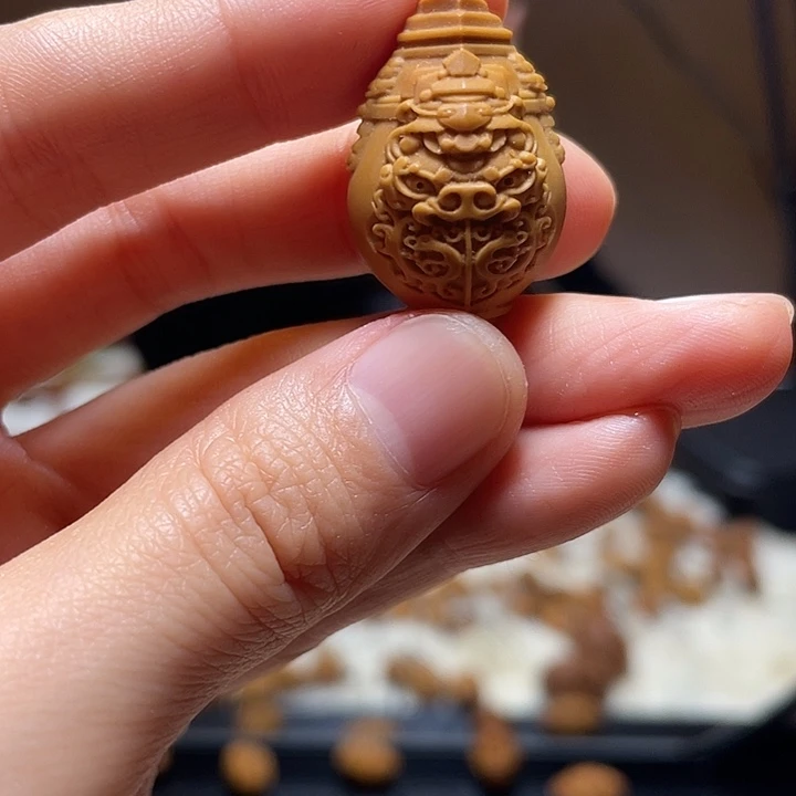 橄榄核手串/手链花瓶