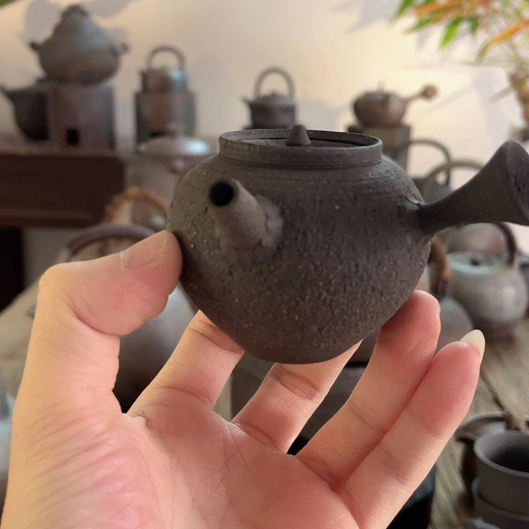 奇***艺柴烧雾黑小壶125容量左右