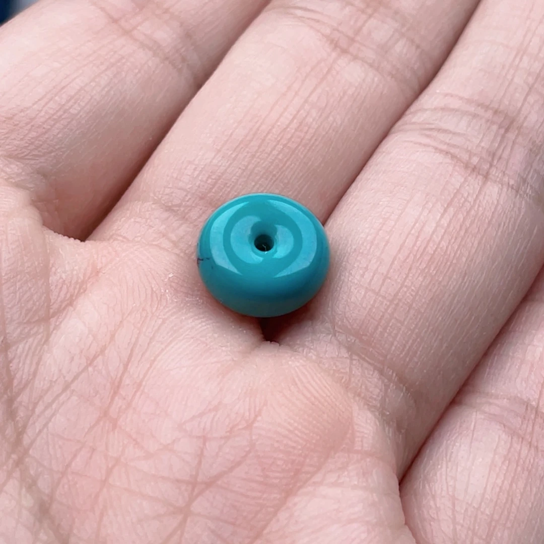 绿松石未镶嵌珠宝奇石11.5x5.3mm