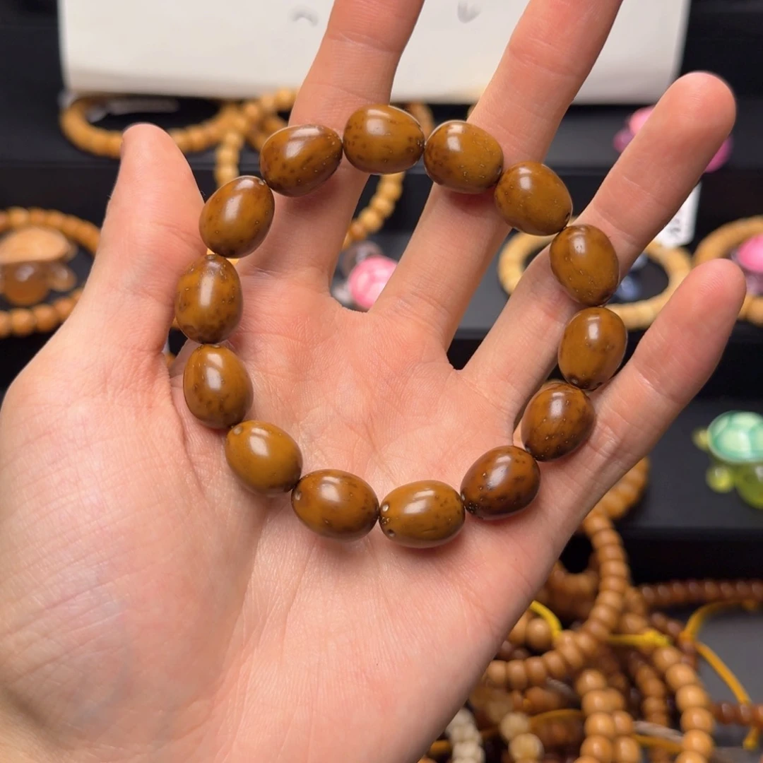 龙眼菩提吊坠多**比11112222333444鼠