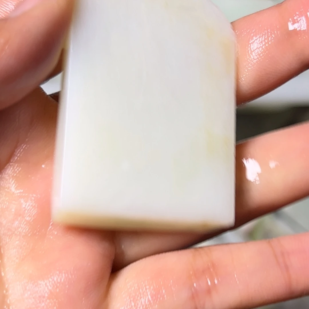 和田玉未镶嵌项链