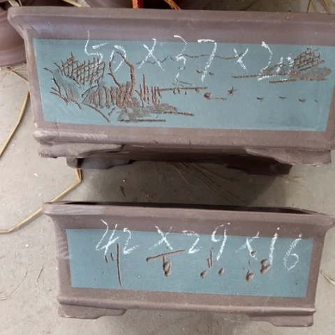 紫砂花盆128-2。