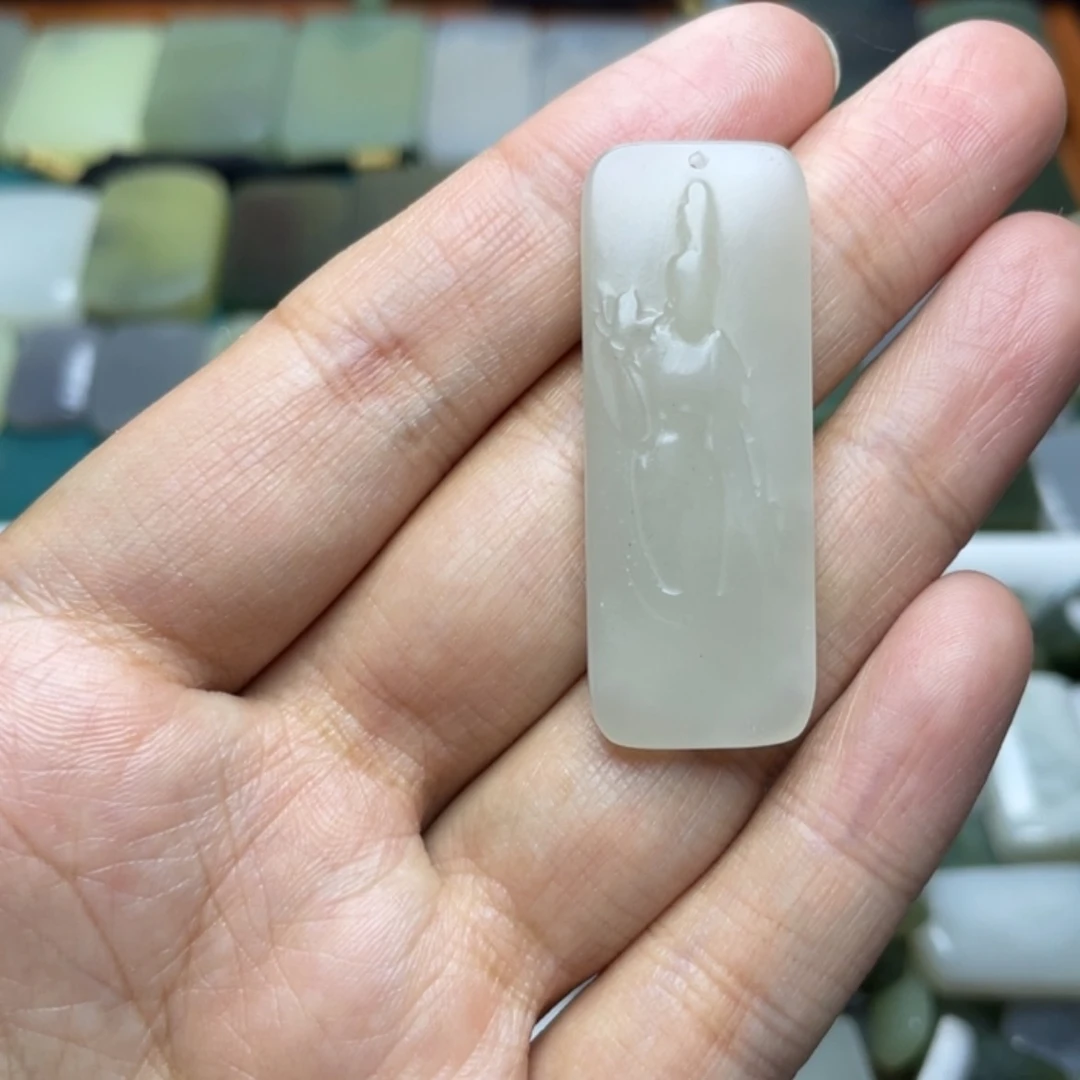 【闪购商品】颈饰未镶嵌和田玉