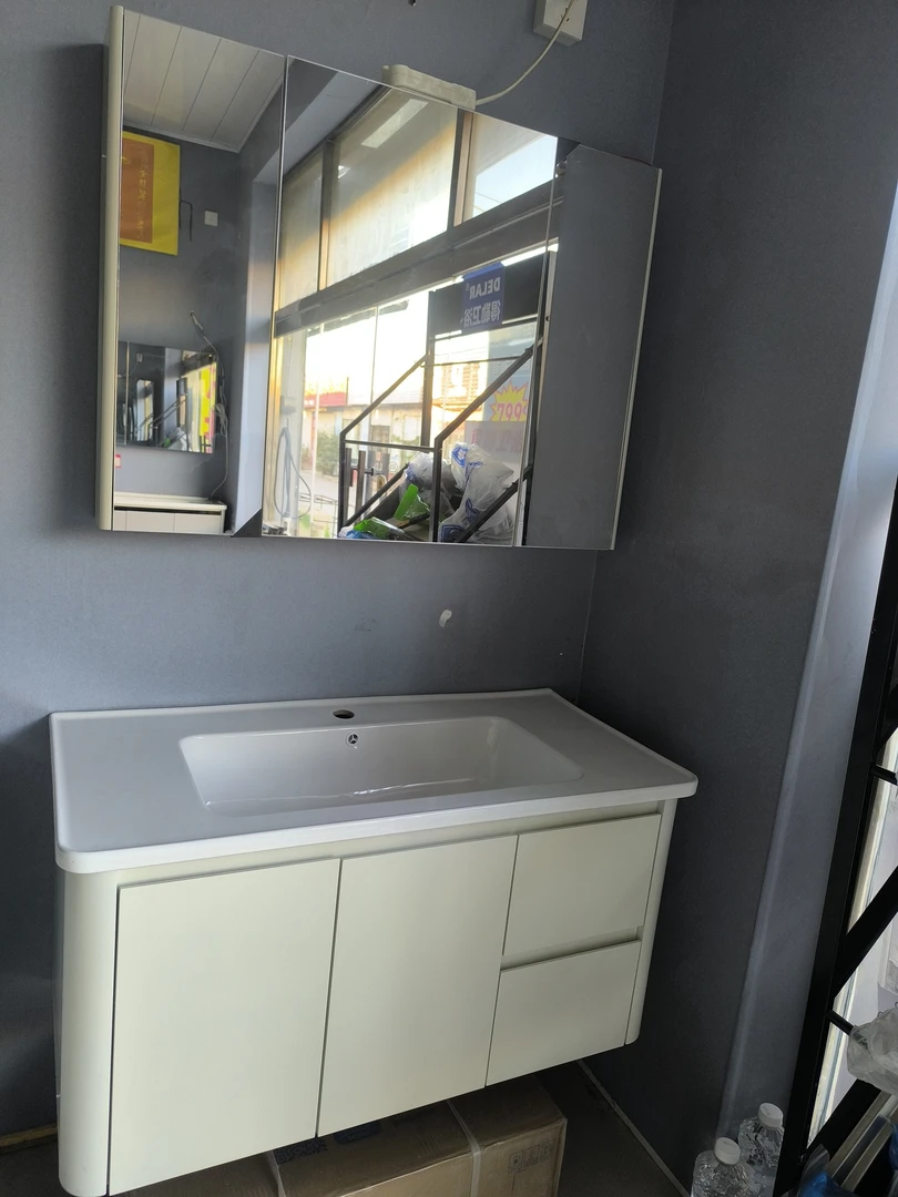 奶油风智能美妆浴室柜组合一体盆悬挂式带感应灯卫生间洗漱台