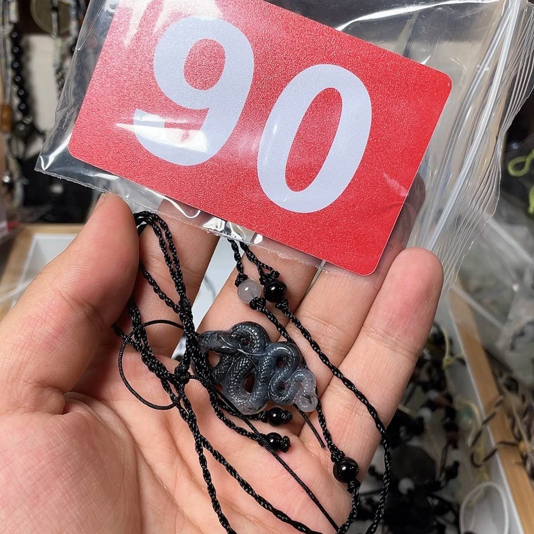 蛇纹石玉颈饰合金我**好