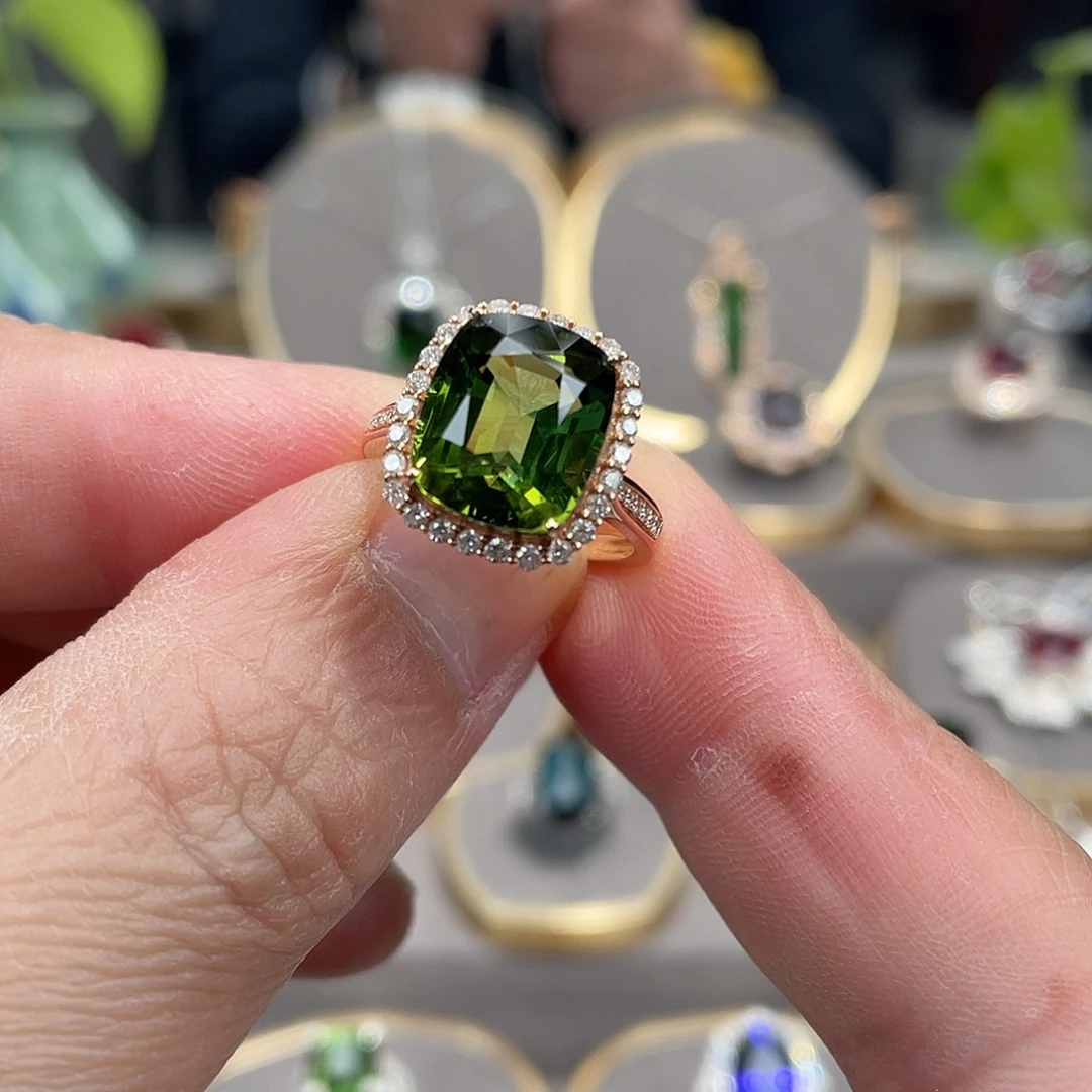 碧玺戒指18K金镶嵌6.94ct