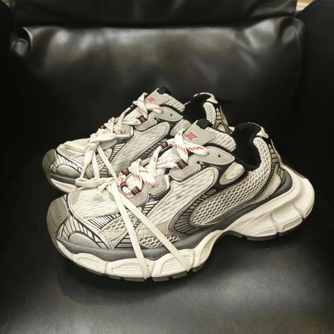 95新 Balenciaga/巴黎世家 巴黎世家3xl黑灰白 老爹鞋 40码 无盒