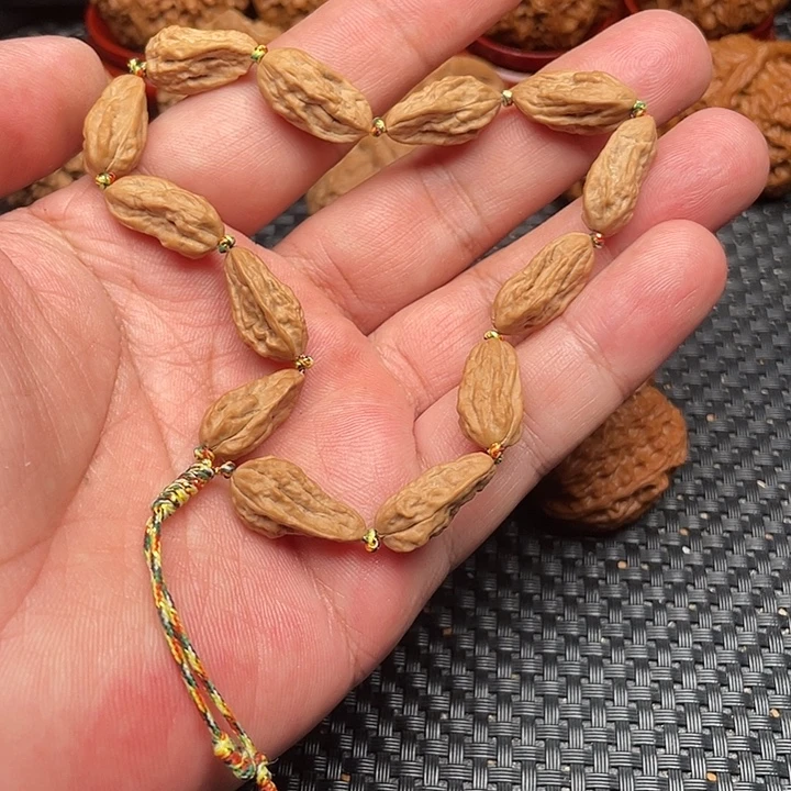 把件文玩核桃嵩山蛤蟆头手串