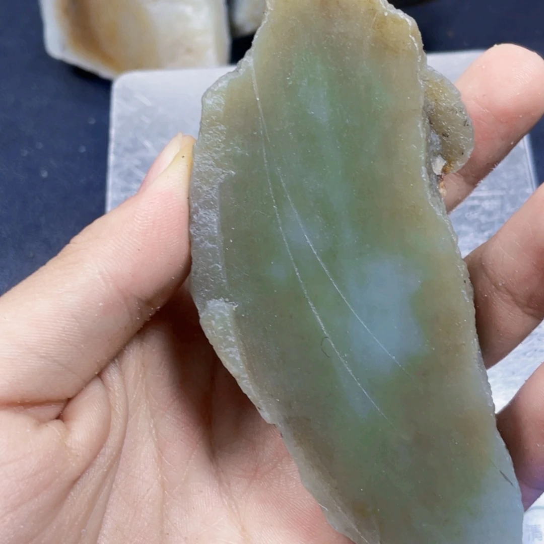 未镶嵌和田玉珠宝半成品