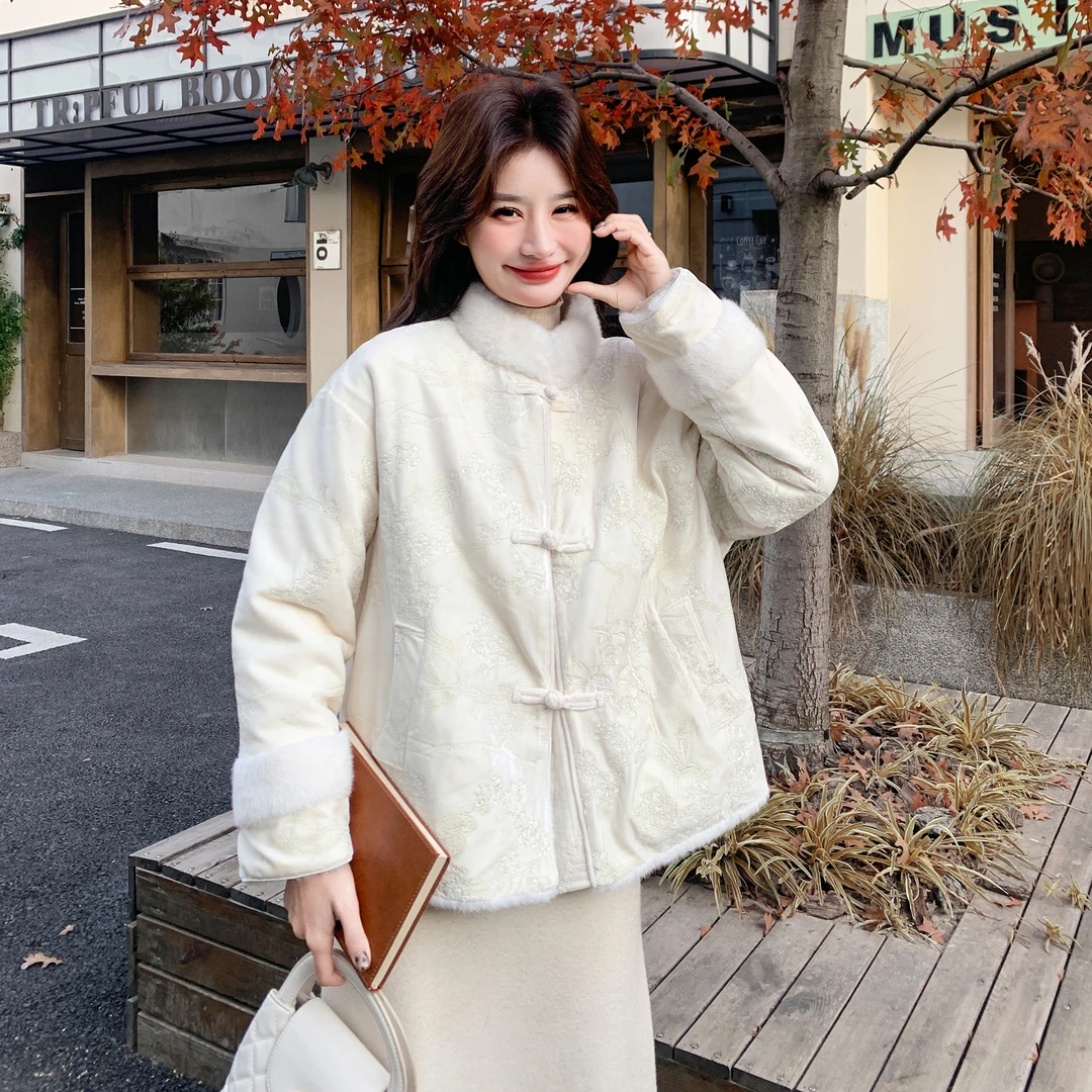 新中式刺绣双面穿毛毛拼接棉服外套女冬装新款优雅知性风盘扣棉衣