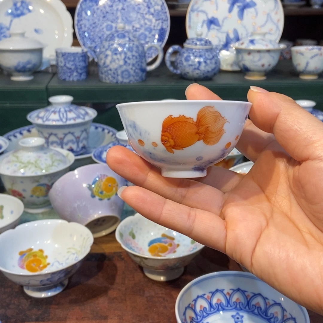 w雪山春晓矾红金鱼小宫碗杯