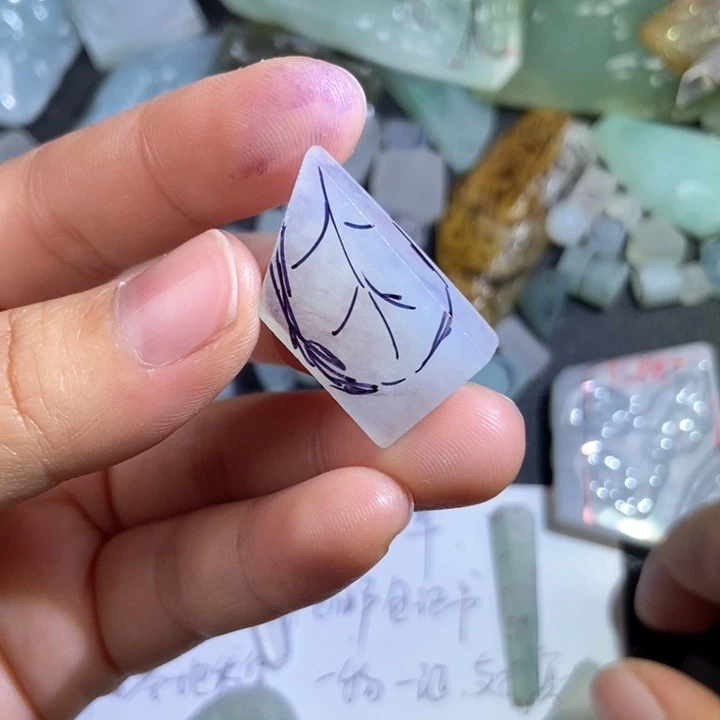 定制翡翠未镶嵌包工包料