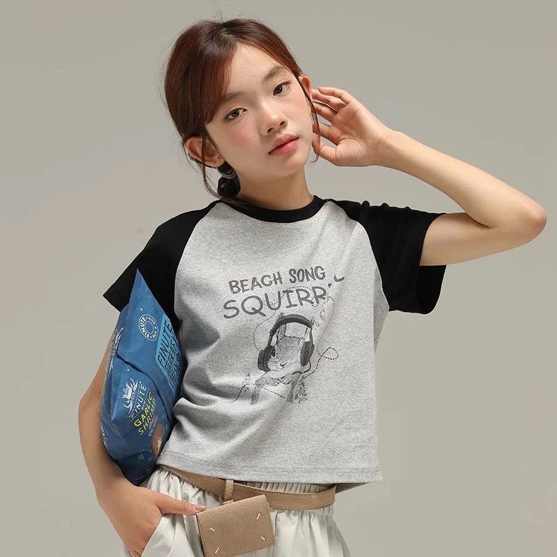 小女森女童夏季T恤薄款甜酷兔子印花短袖儿童撞色插肩袖短款上衣