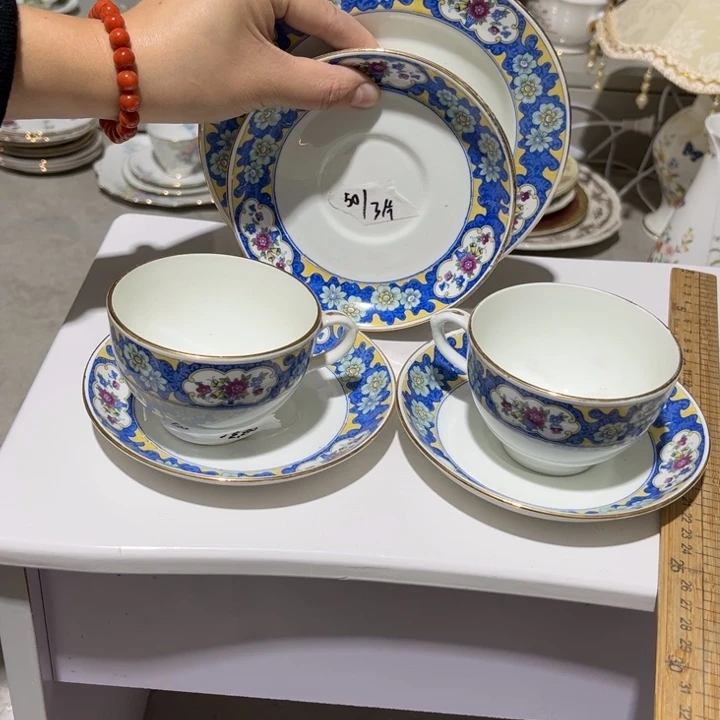 班***儿欧洲中古美物瓷器