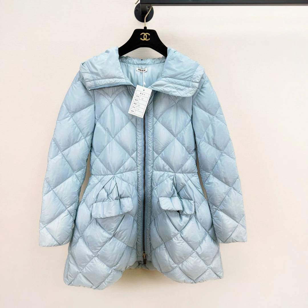 99新 MIU MIU/缪缪 菱形格冰川蓝羽绒服 正品 38码 专柜1万 99新