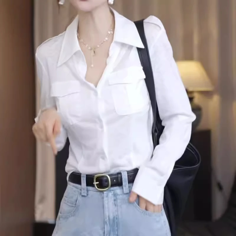 2025春秋新款女士时尚气质翻领上衣高级感拼接片裁显瘦百搭小衬衫