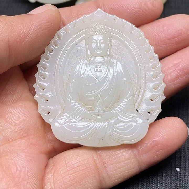 高***天和田玉（白玉）未镶嵌挂件