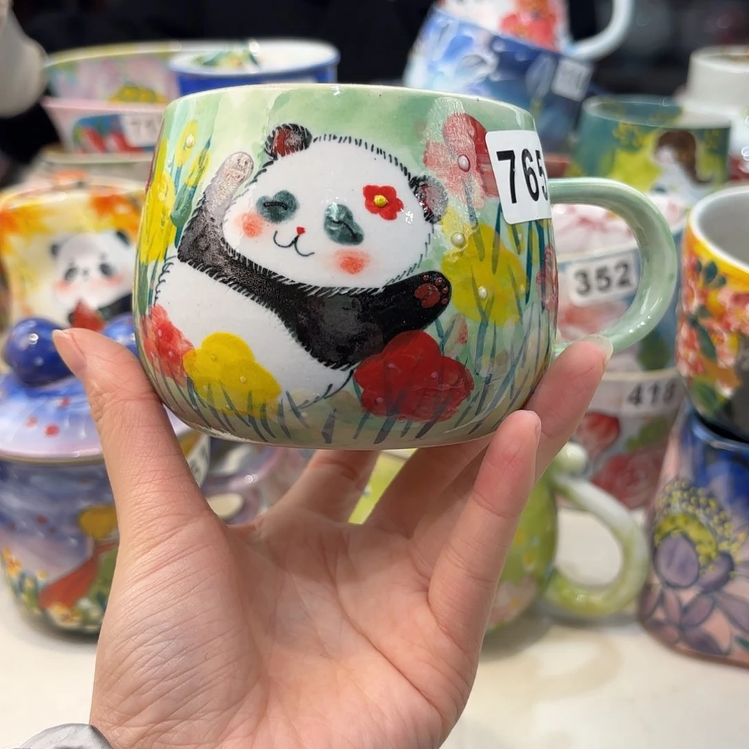 瓷片兔兔好可爱呀打