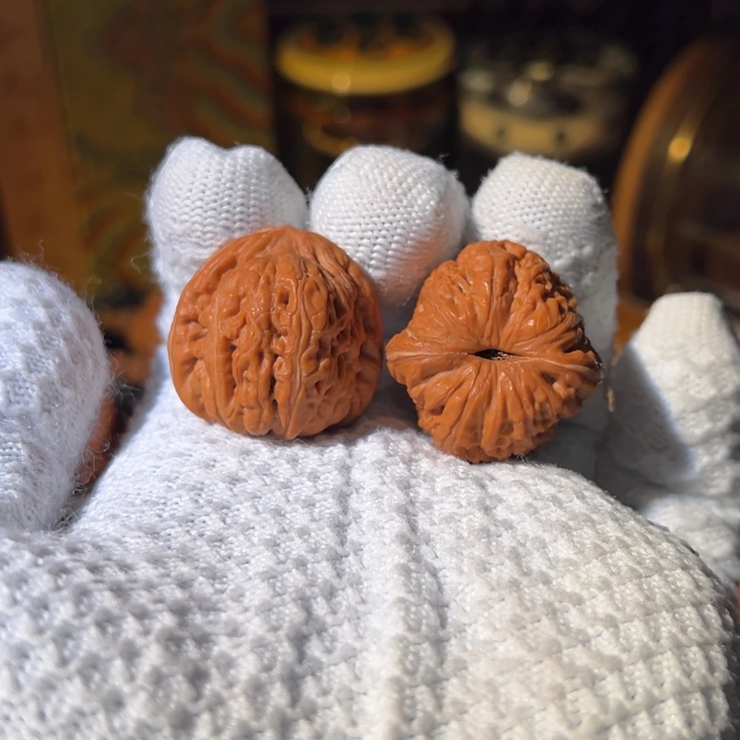 文玩核桃把件全品平谷元宝30