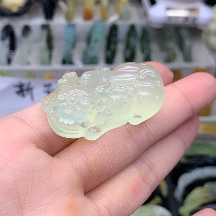 缔***宇蛇纹石玉未镶嵌手镯