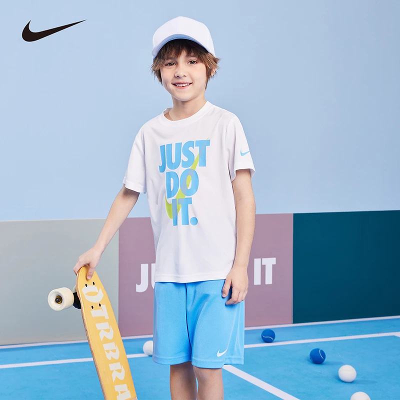 【奥莱】NIKE耐克夏季休闲运动小童童装短袖短裤透气儿童套装F026