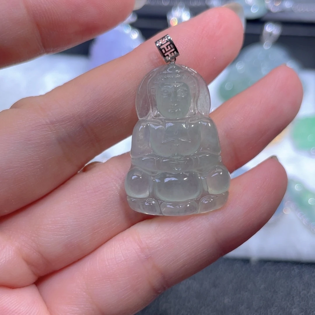 翡翠18K金镶嵌颈饰翡翠