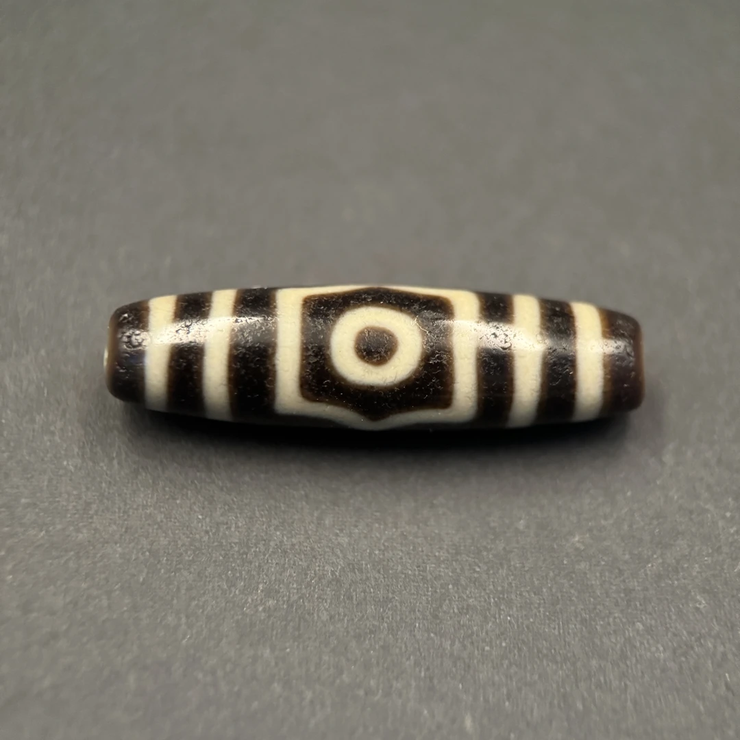 （早期）上肯超鼎全品精挑宝三41.6（现代玛瑙工艺品）