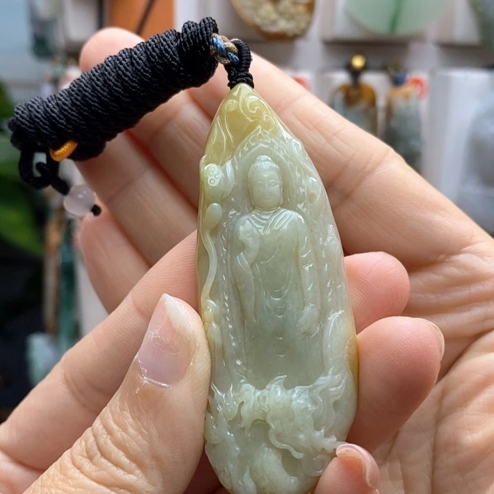 翡翠颈饰未镶嵌汇****家每天
