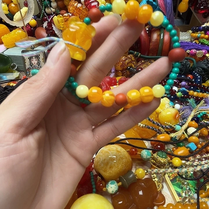 树脂制品2176小熊手链