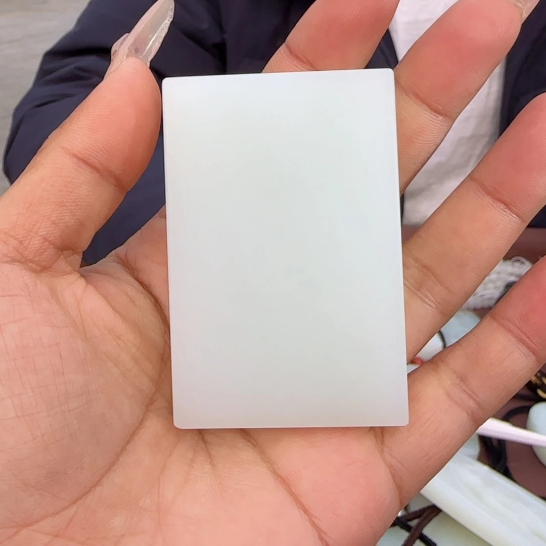 和田玉颈饰未镶嵌股**生