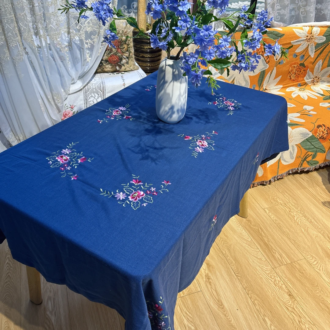 DY033-3-1棉麻质（130*180CM长方) 藏蓝色缝纫机刺绣桌布