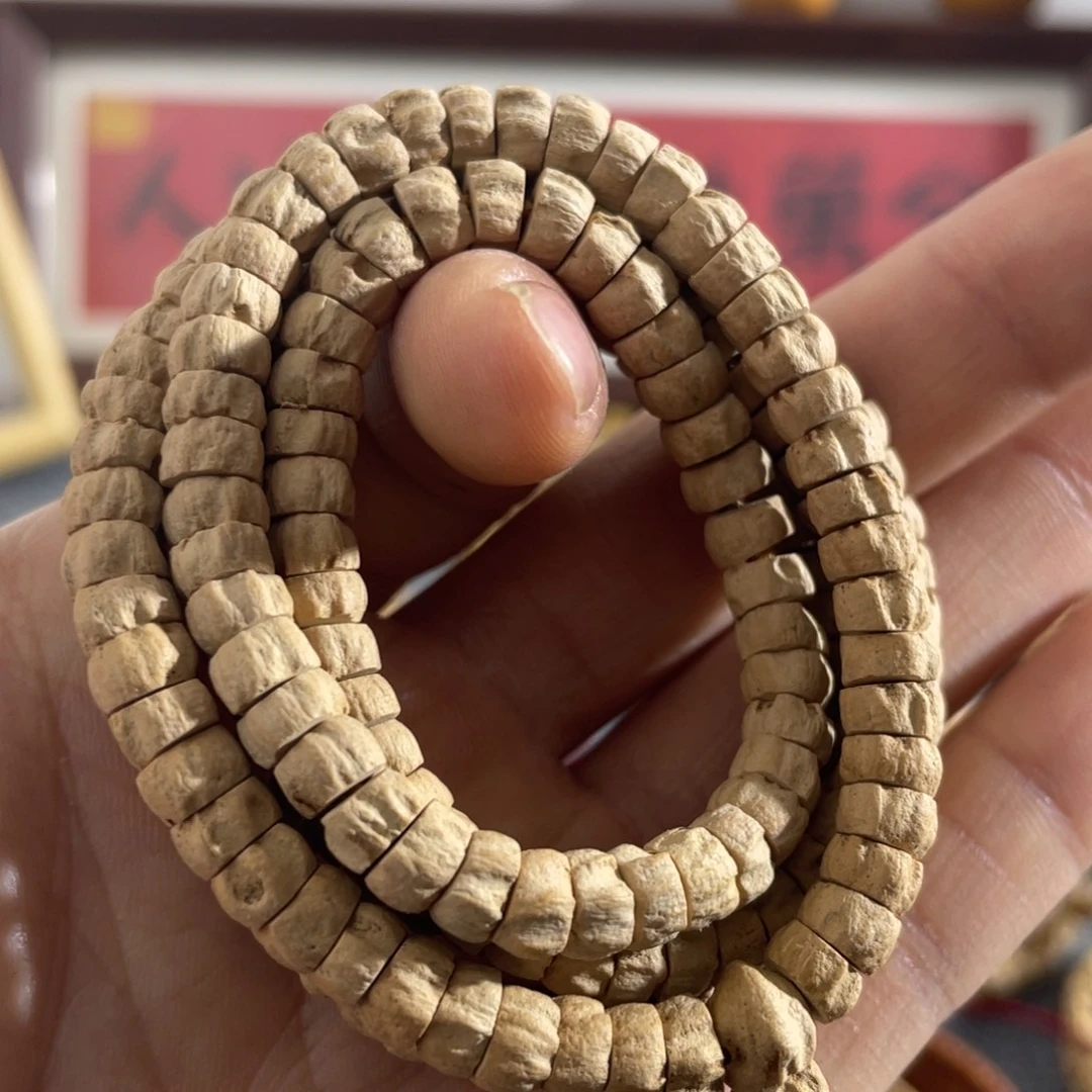 吊坠柏香籽/百香籽粉皮顺纹大肠7mm