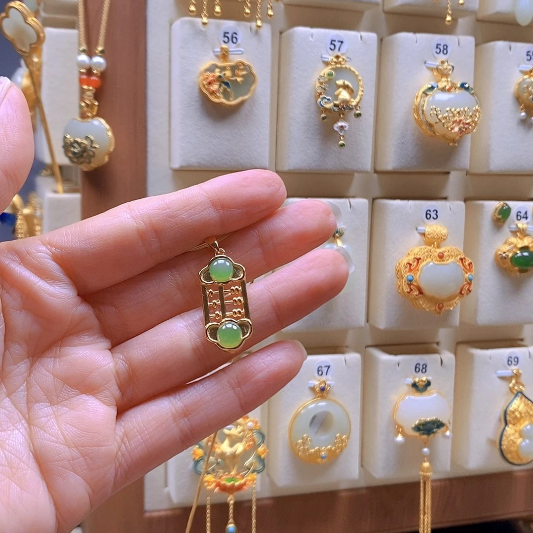 和田玉银S925镶嵌颈饰