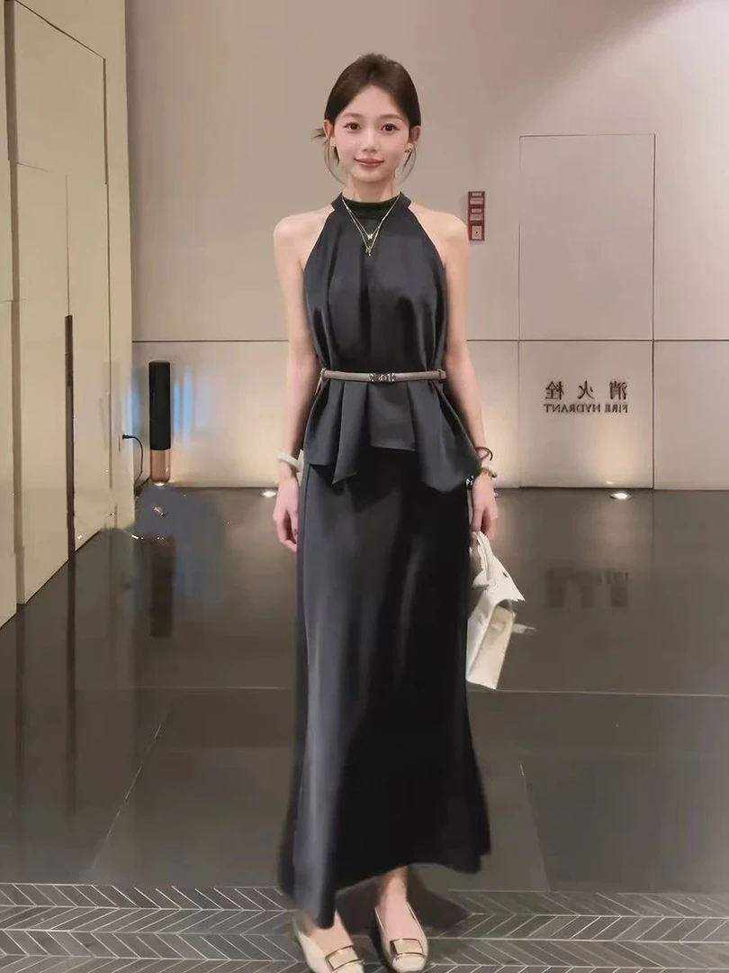 【锦衣服饰】XYJ 2528法式挂脖收腰无袖衫半身裙套装