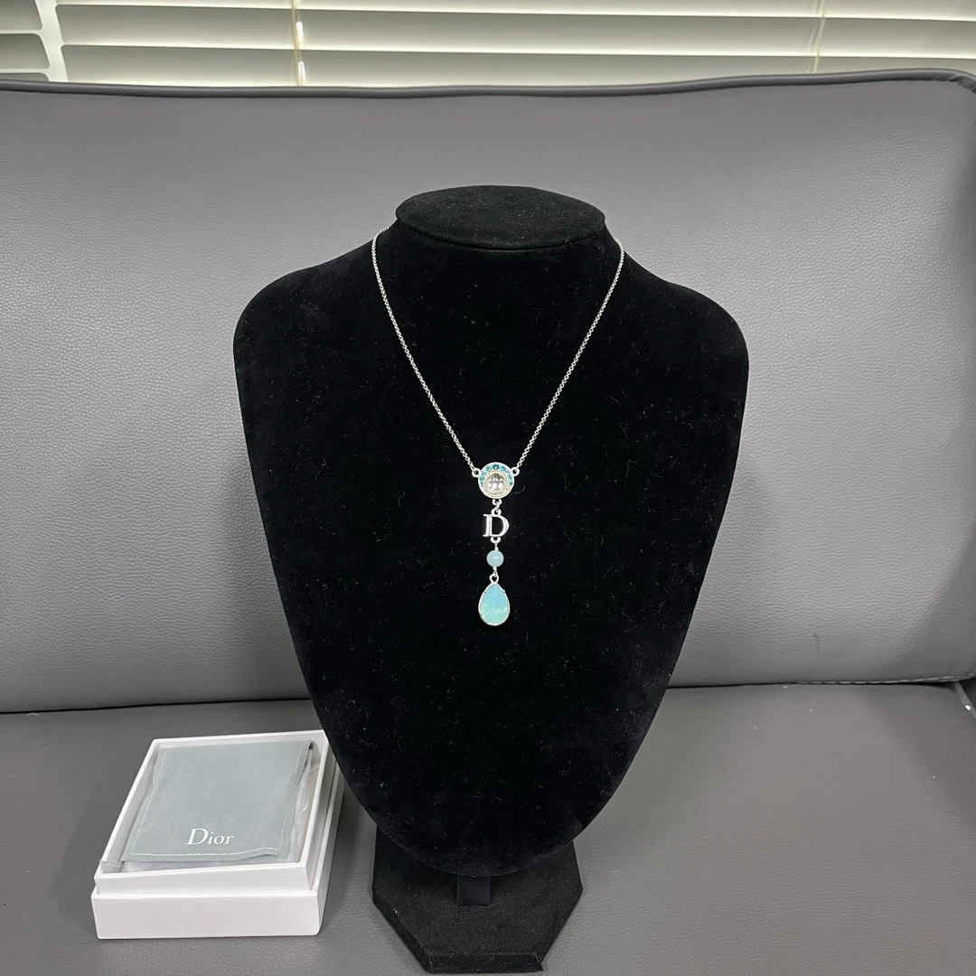 95新 DIOR/迪奥 坤球奢选迪奥中古水滴项链
