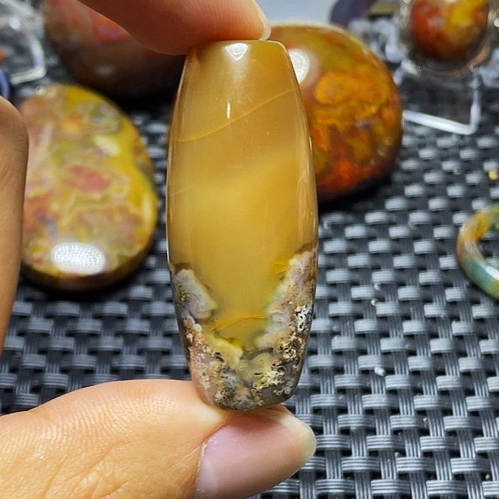 北***2玛瑙/玉髓未镶嵌颈饰