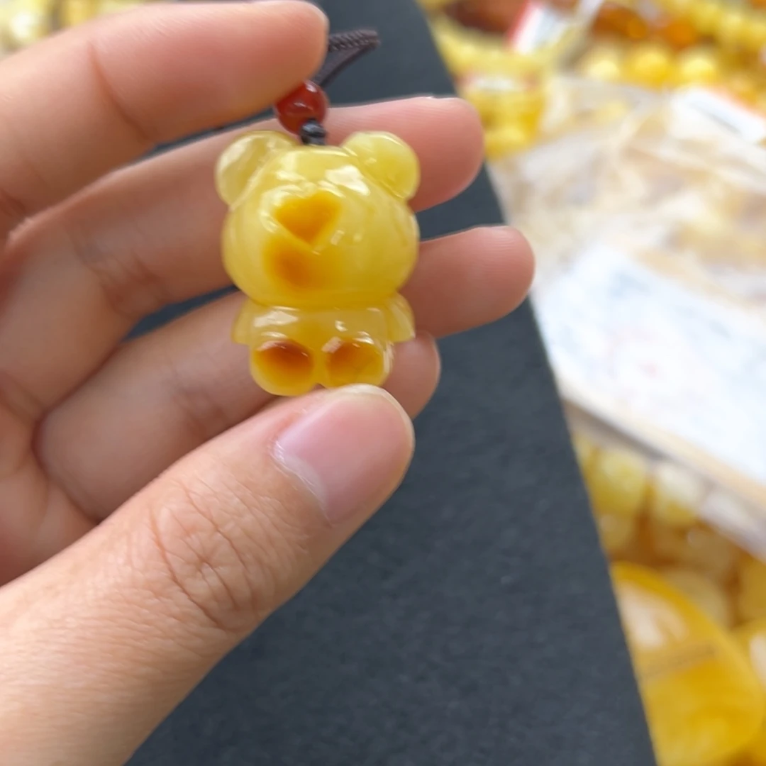 琥珀珠宝奇石未镶嵌