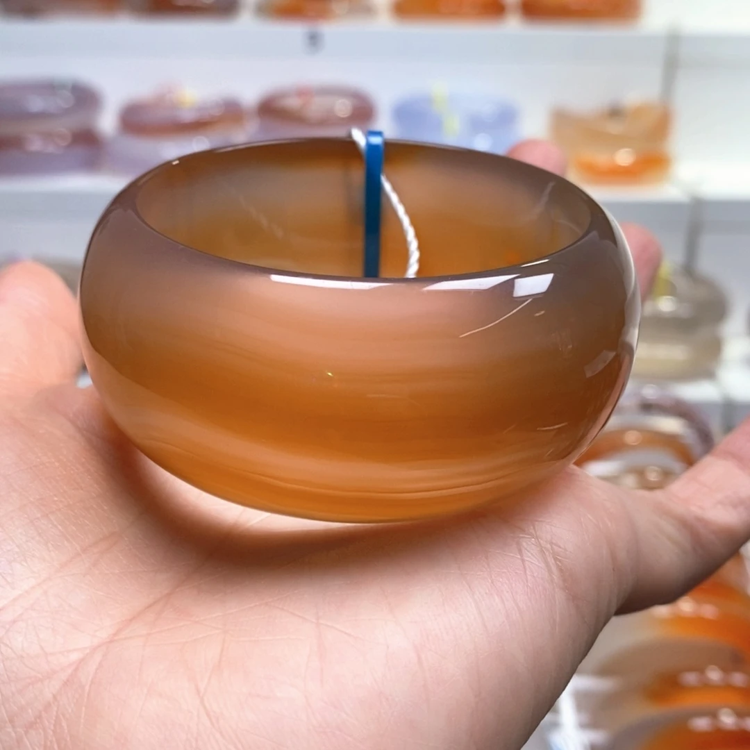 玛瑙/玉髓手镯未镶嵌杨***i