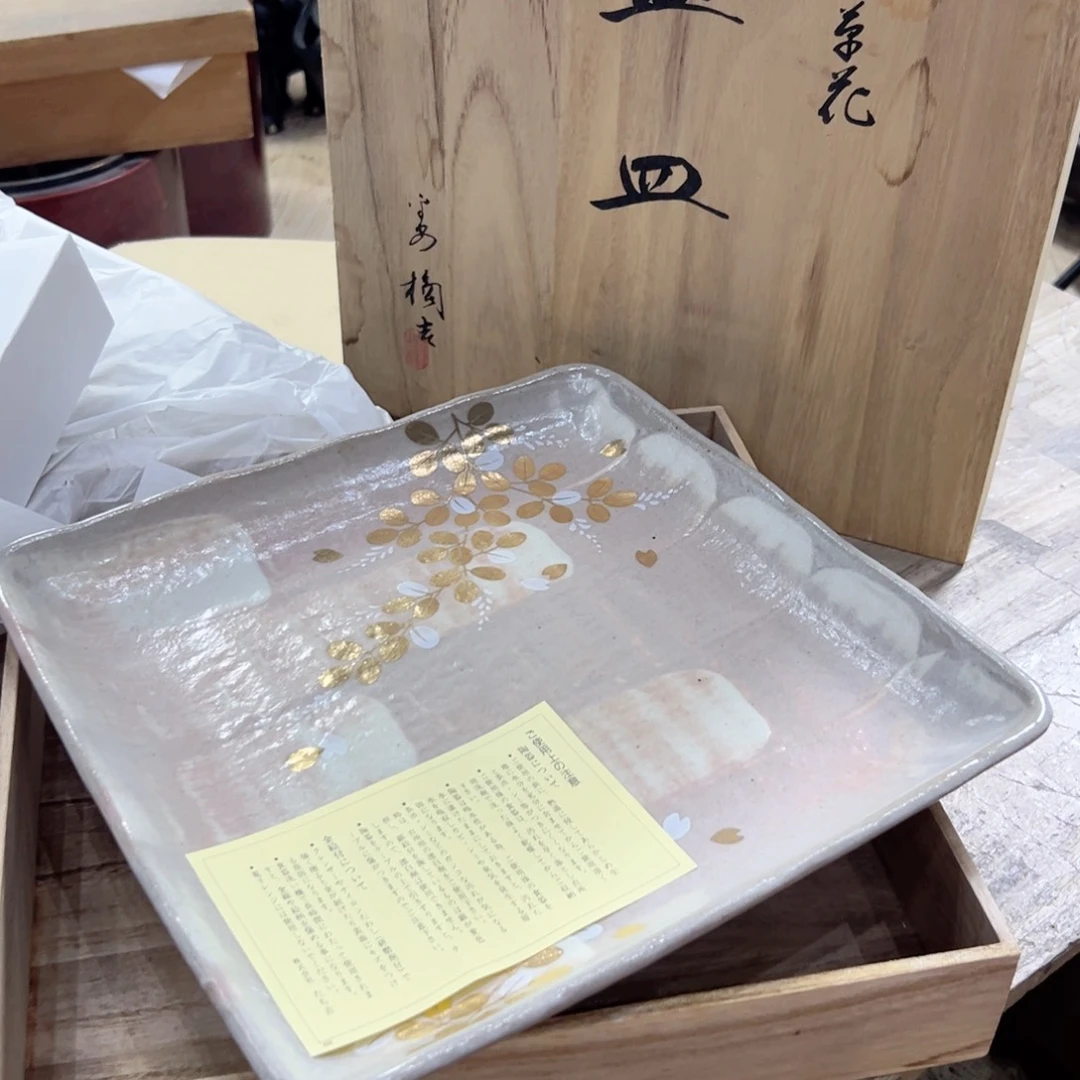 瓷片陶瓷和金属表面涂了