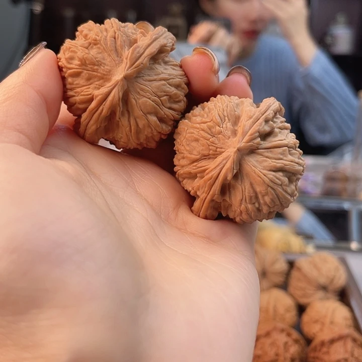 把件文玩核桃刹*白狮子