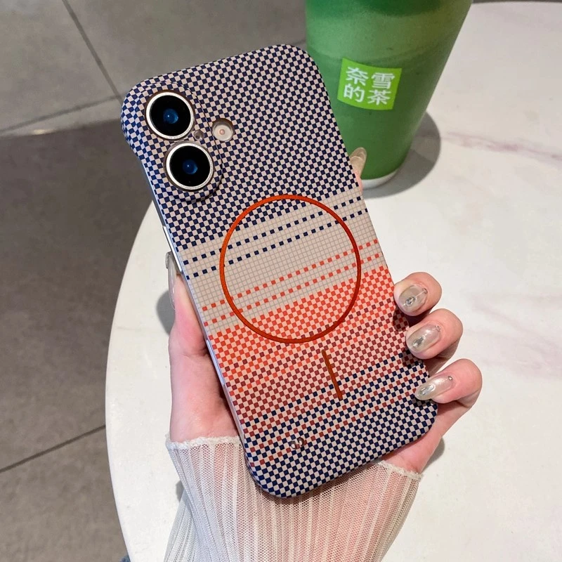 适用苹果16碳纤维纹手机壳无边框超细磁吸15/13/12超薄高级感硬壳