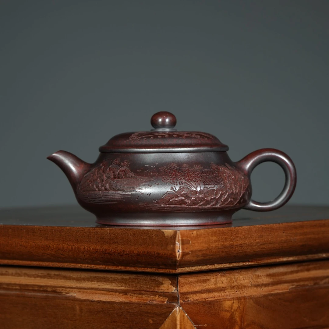 宜兴原矿龙山古乌泥刻绘观山《明炉》手工紫砂壶容量180CC
