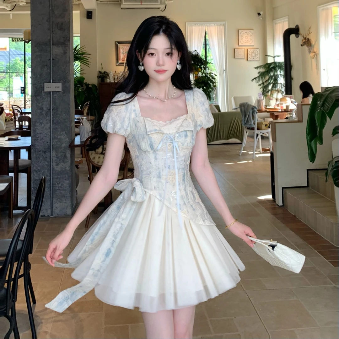 Blovelan清甜一夏 夏日甜美碎花腰间飘逸蝴蝶结收腰蓬蓬连衣裙