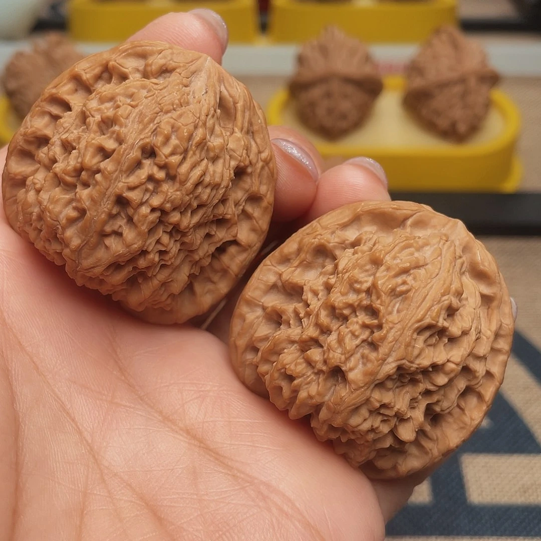 吊坠文玩核桃41号南疆石